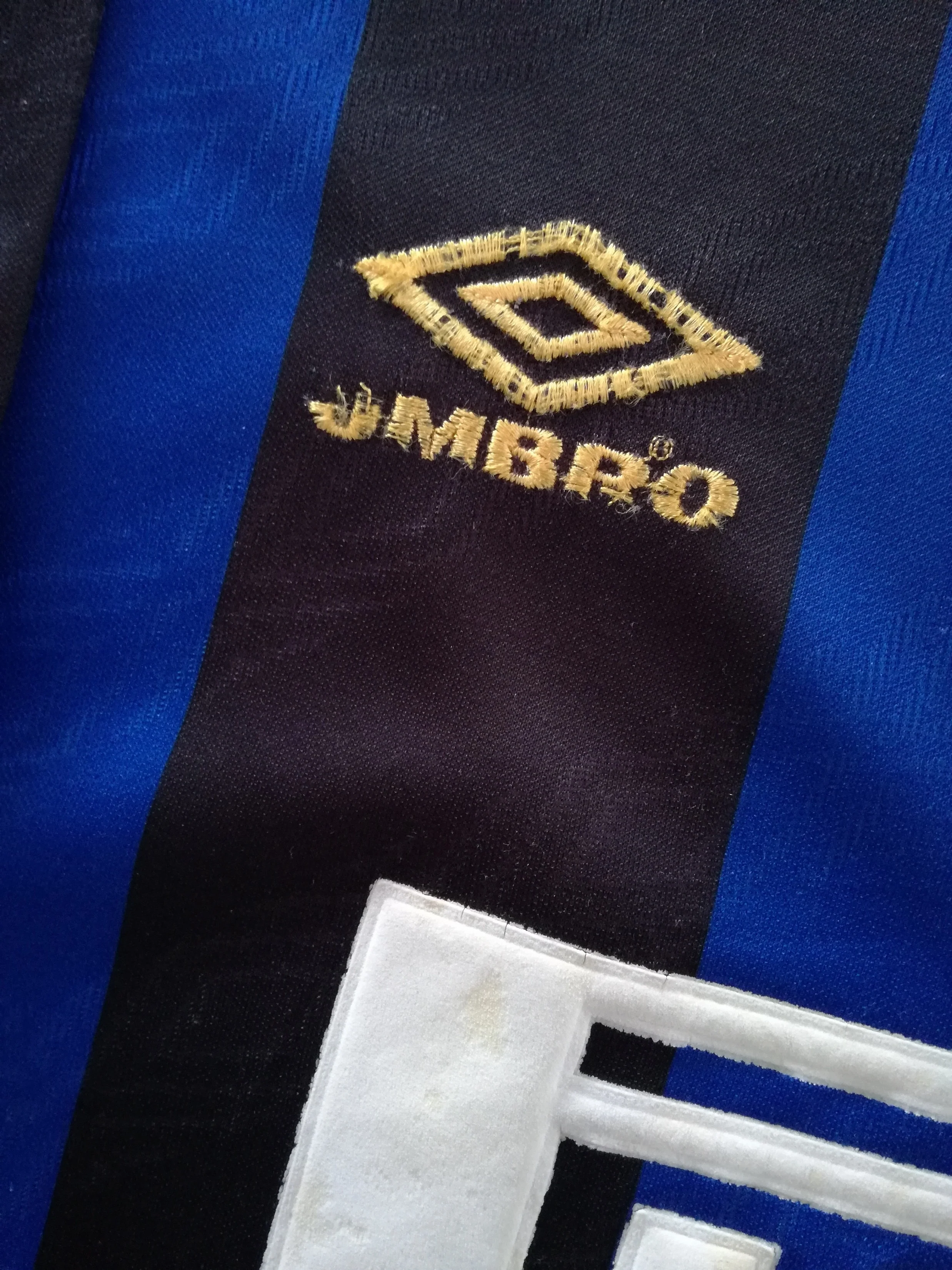 1995/96 Internazionale Home Football Shirt (M) - Image 8