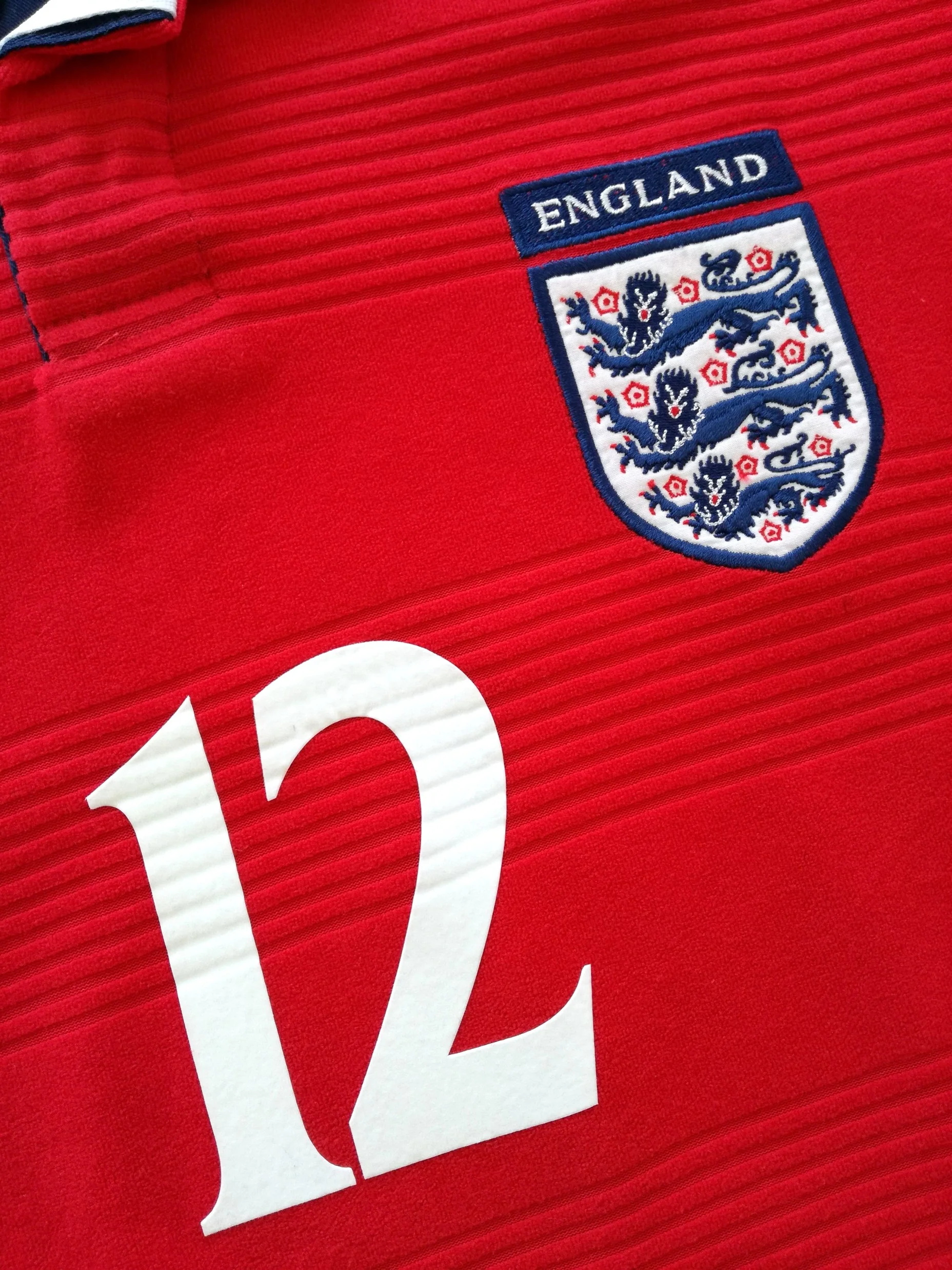 2000/01 England Away Football Shirt Southgate #12 (XXL) - Image 3