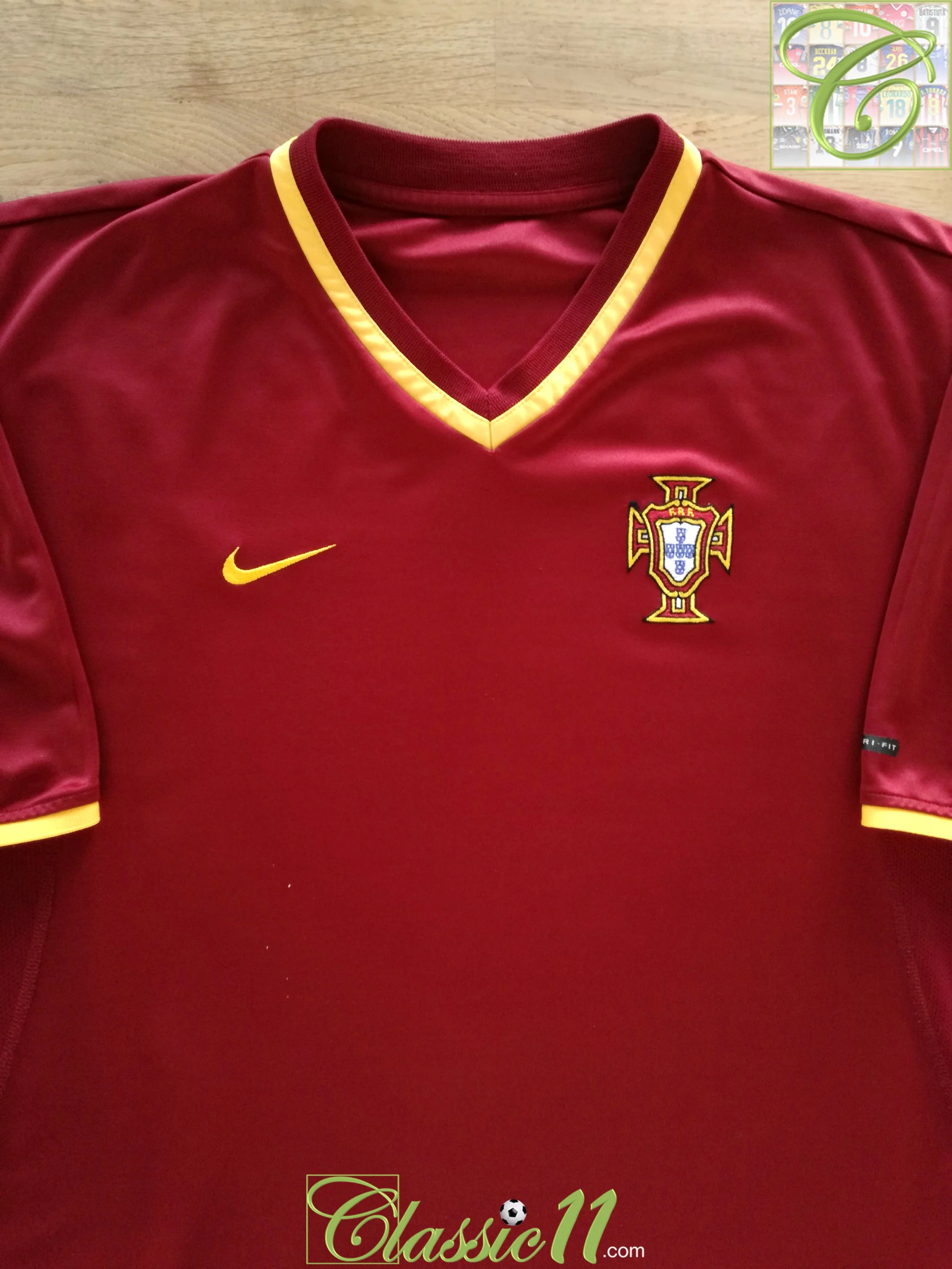 2000/01 Portugal Home Football Shirt (Kids)