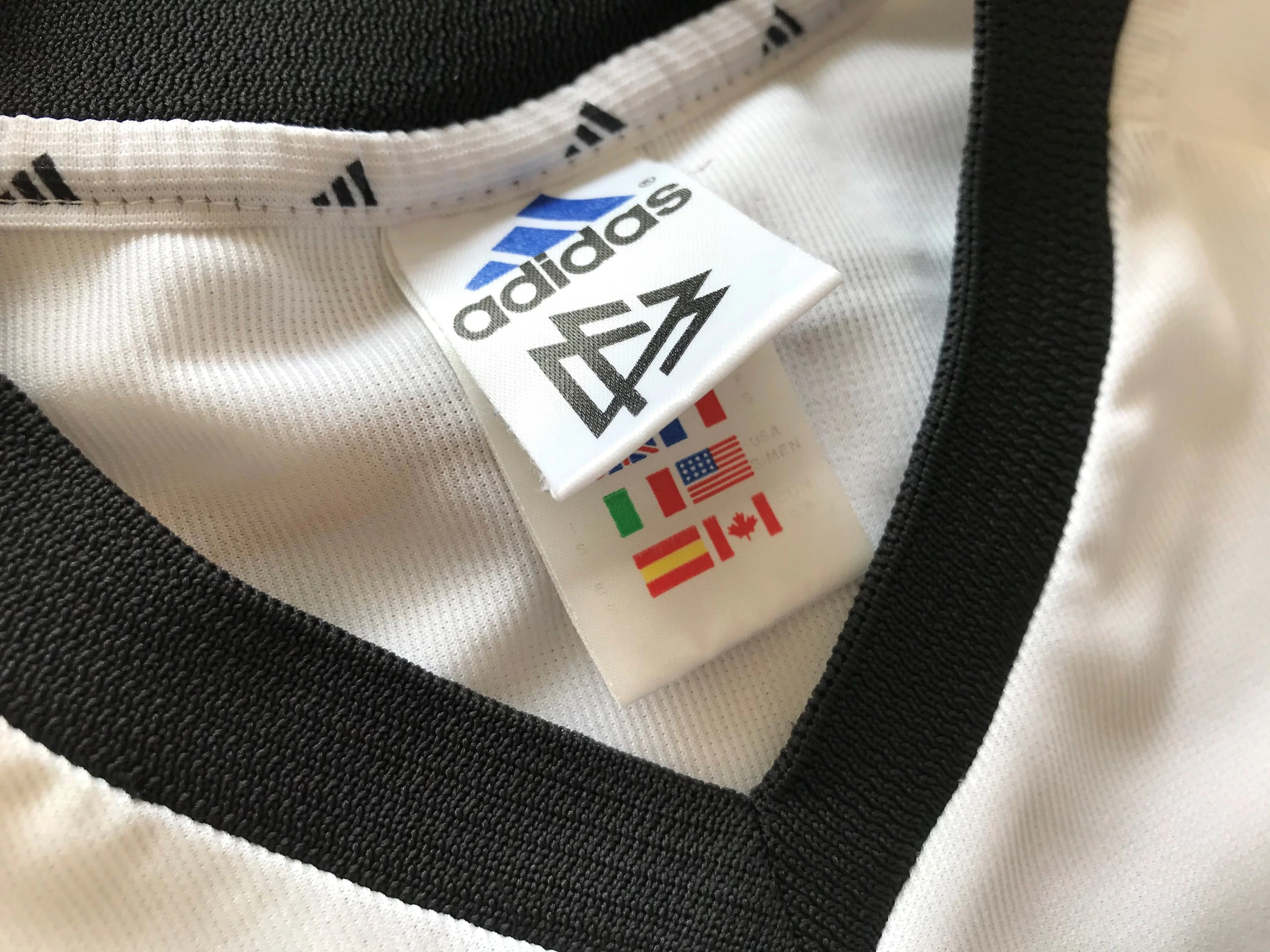 2002/03 Germany Home Football Shirt (S) - Image 5