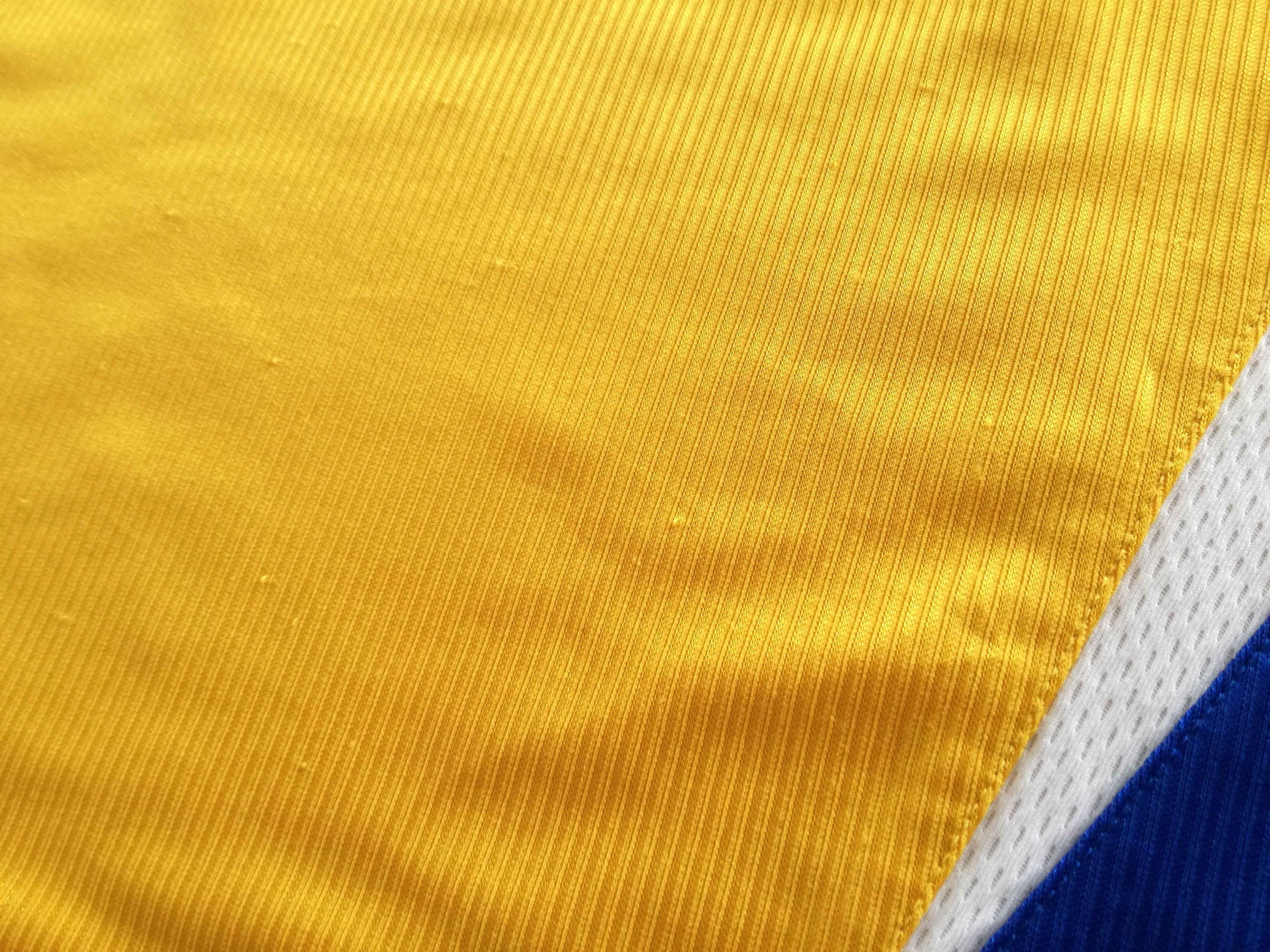 2004/05 Mansfield Town Home Football Shirt (XXL) - Image 8