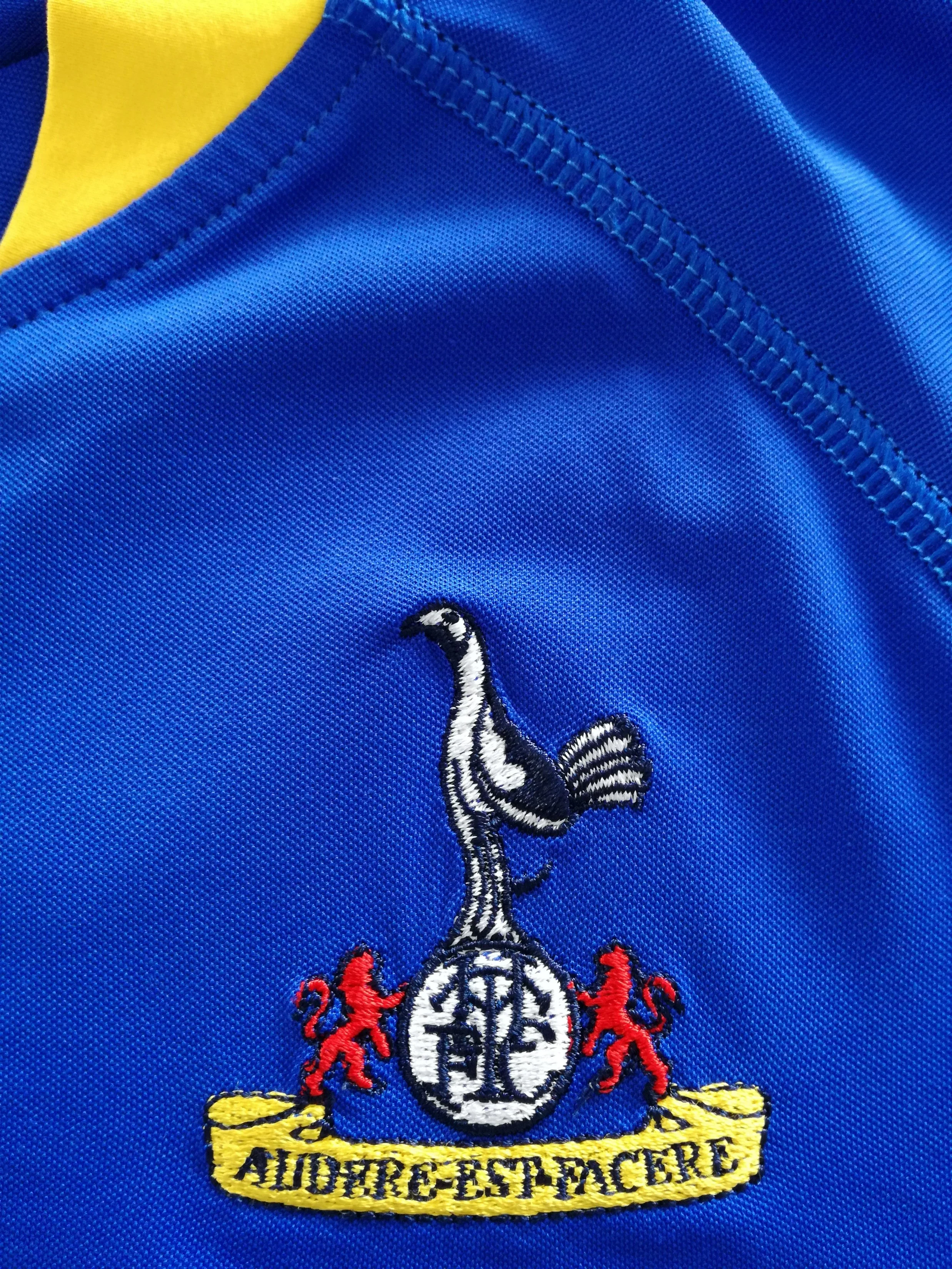 2005/06 Tottenham Away Football Shirt (XL) - Image 3