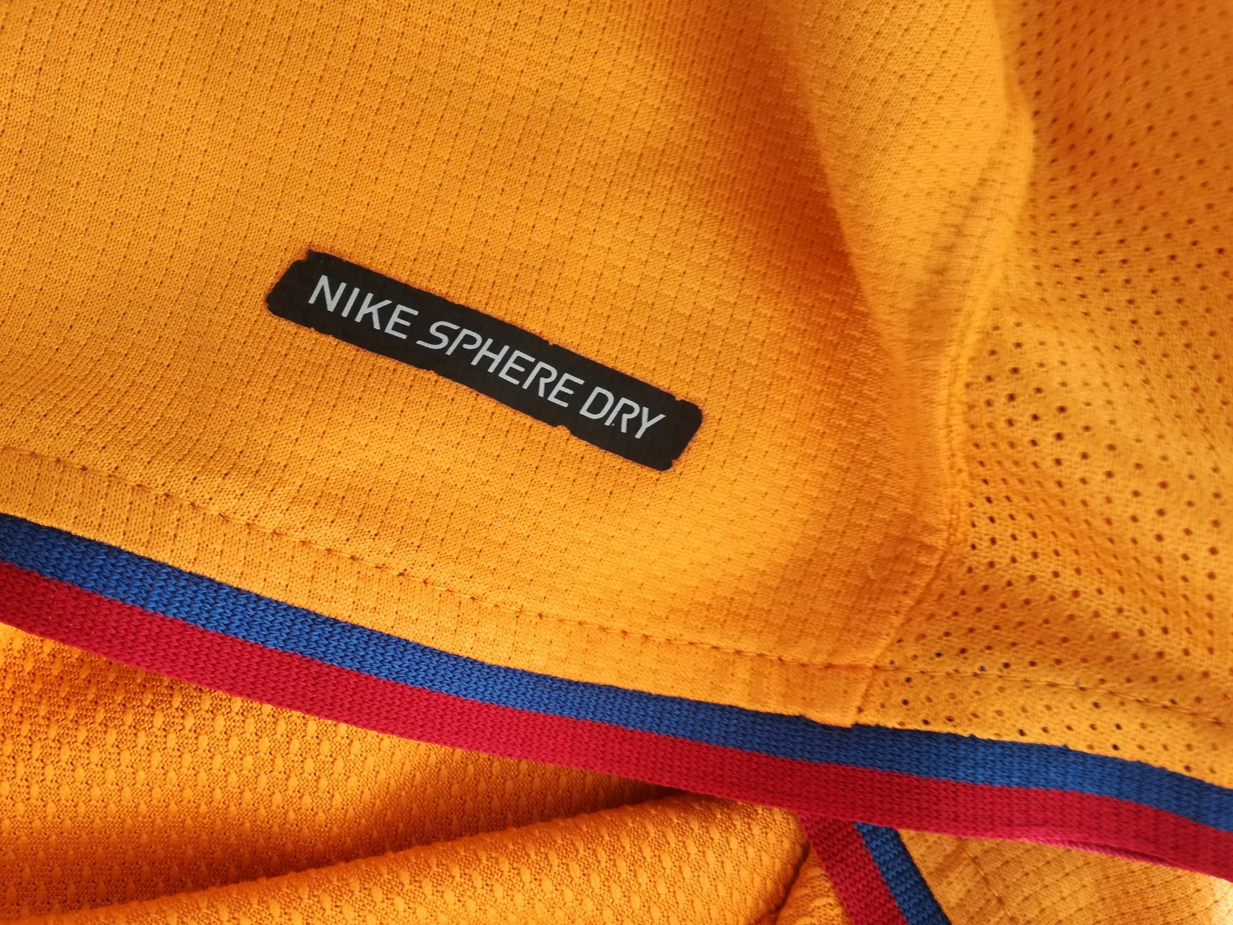 2006/07 Barcelona Away La Liga Football Shirt (Kids) - Image 8