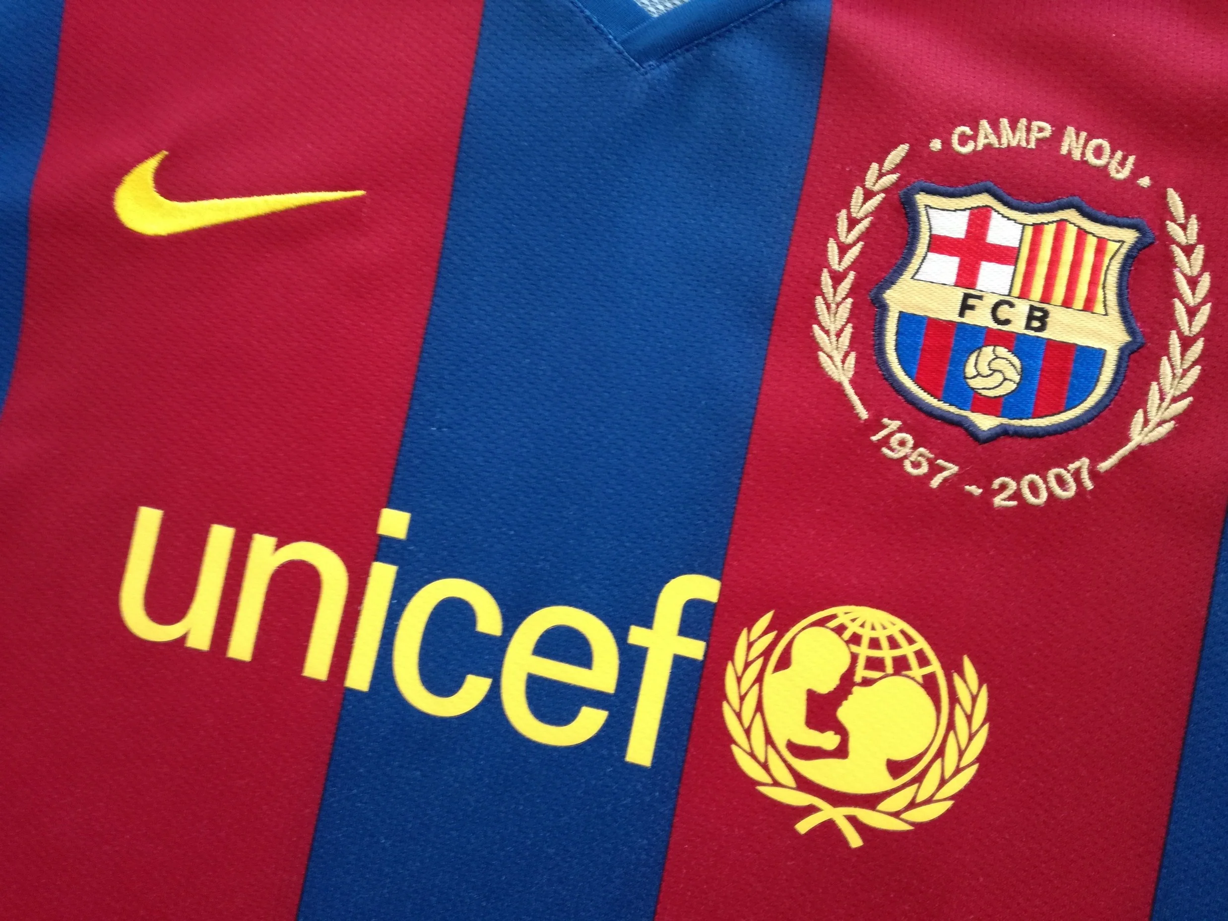 2007/08 Barcelona Home La Liga Football Shirt (Youth) - Image 4