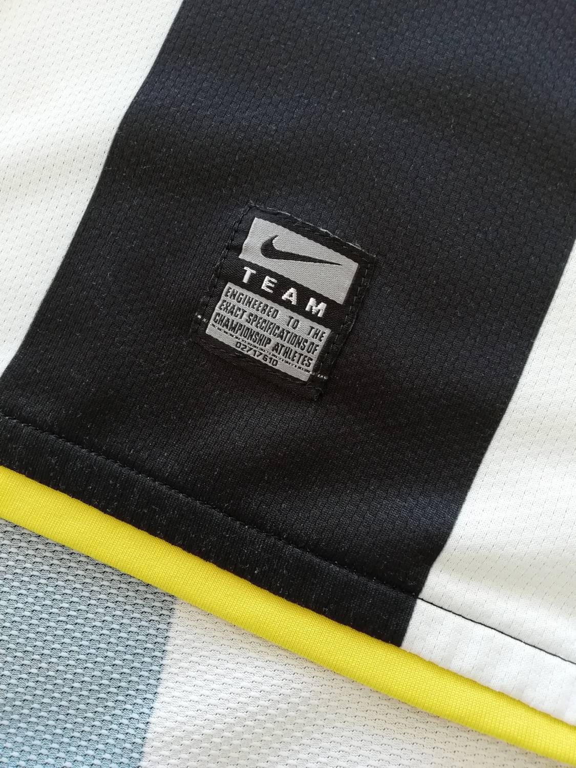 2008/09 Juventus Home Football Shirt (S) - Image 5