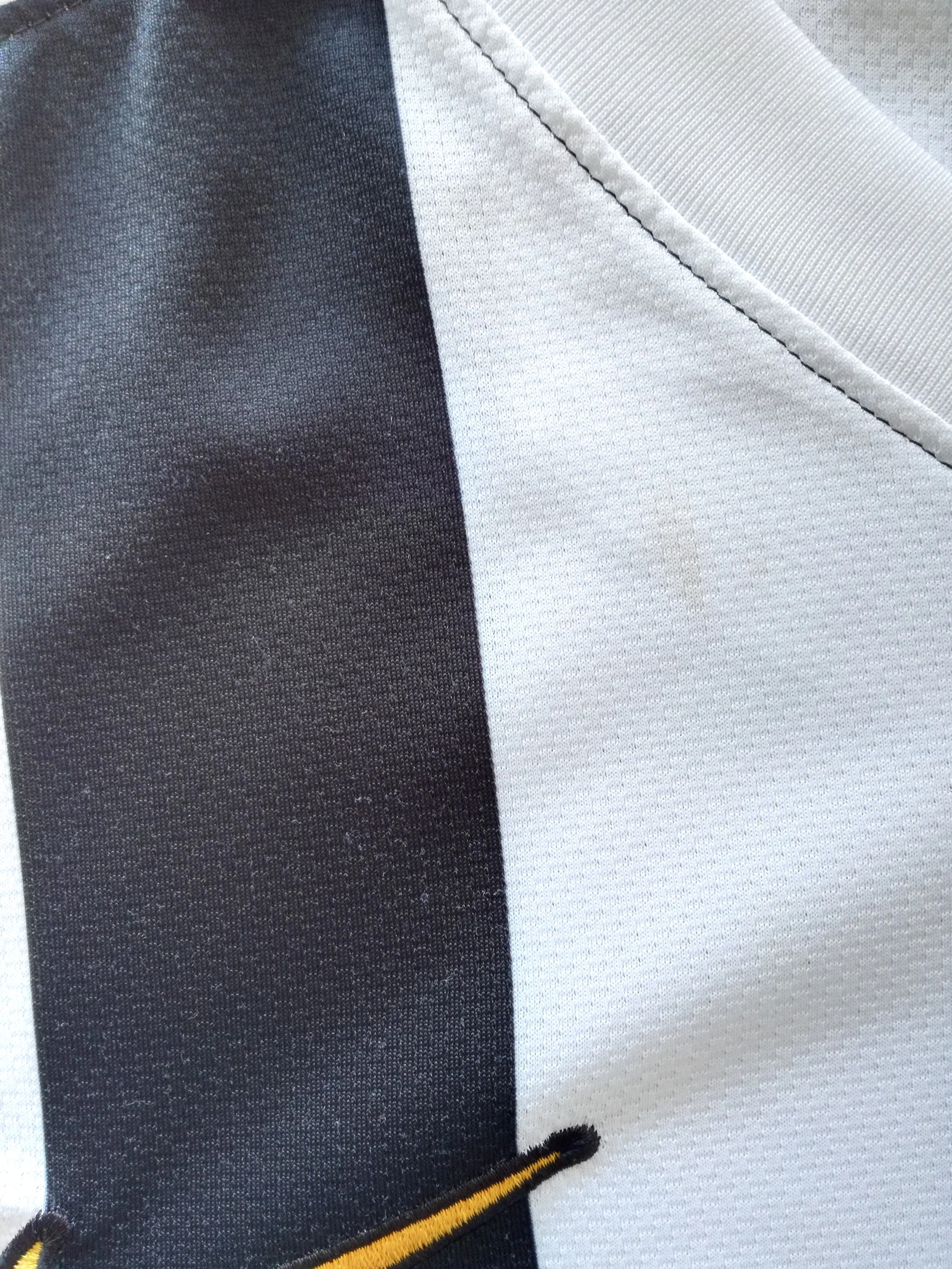 2009/10 Juventus Home Football Shirt (S) - Image 5