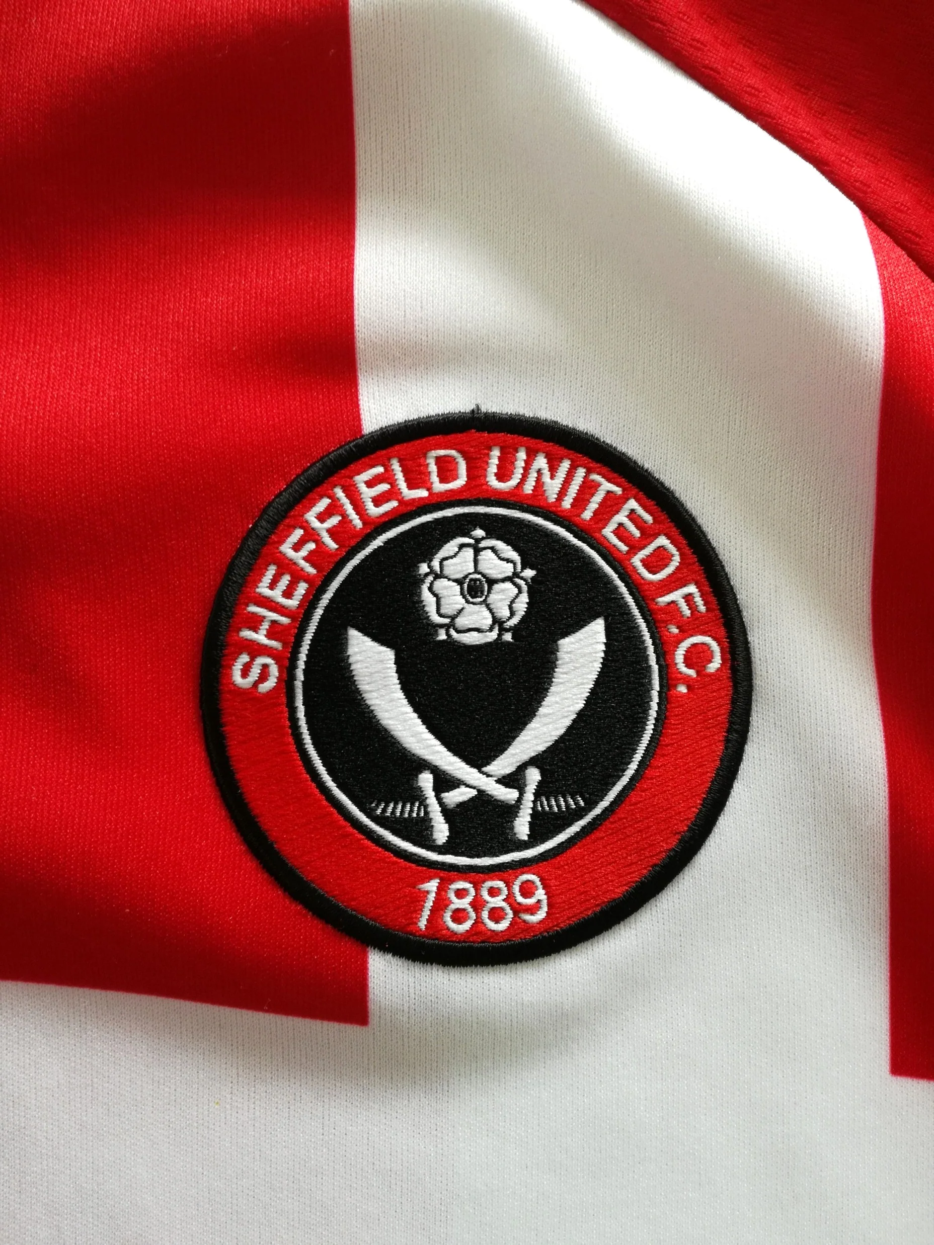 2010/11 Sheffield Utd Home Football Shirt (L) - Image 3