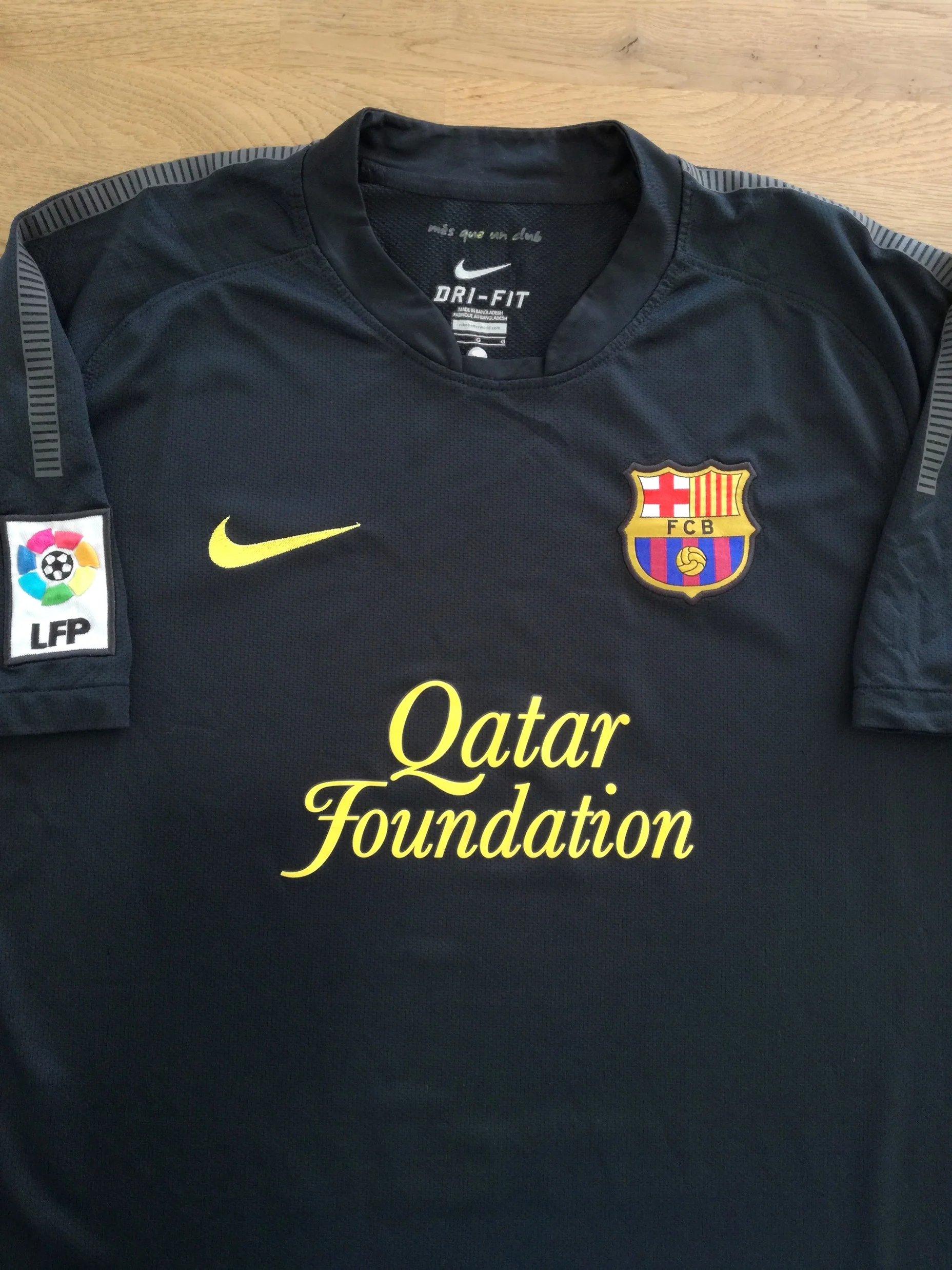 2011/12 Barcelona Away La Liga Football Shirt (XXL)