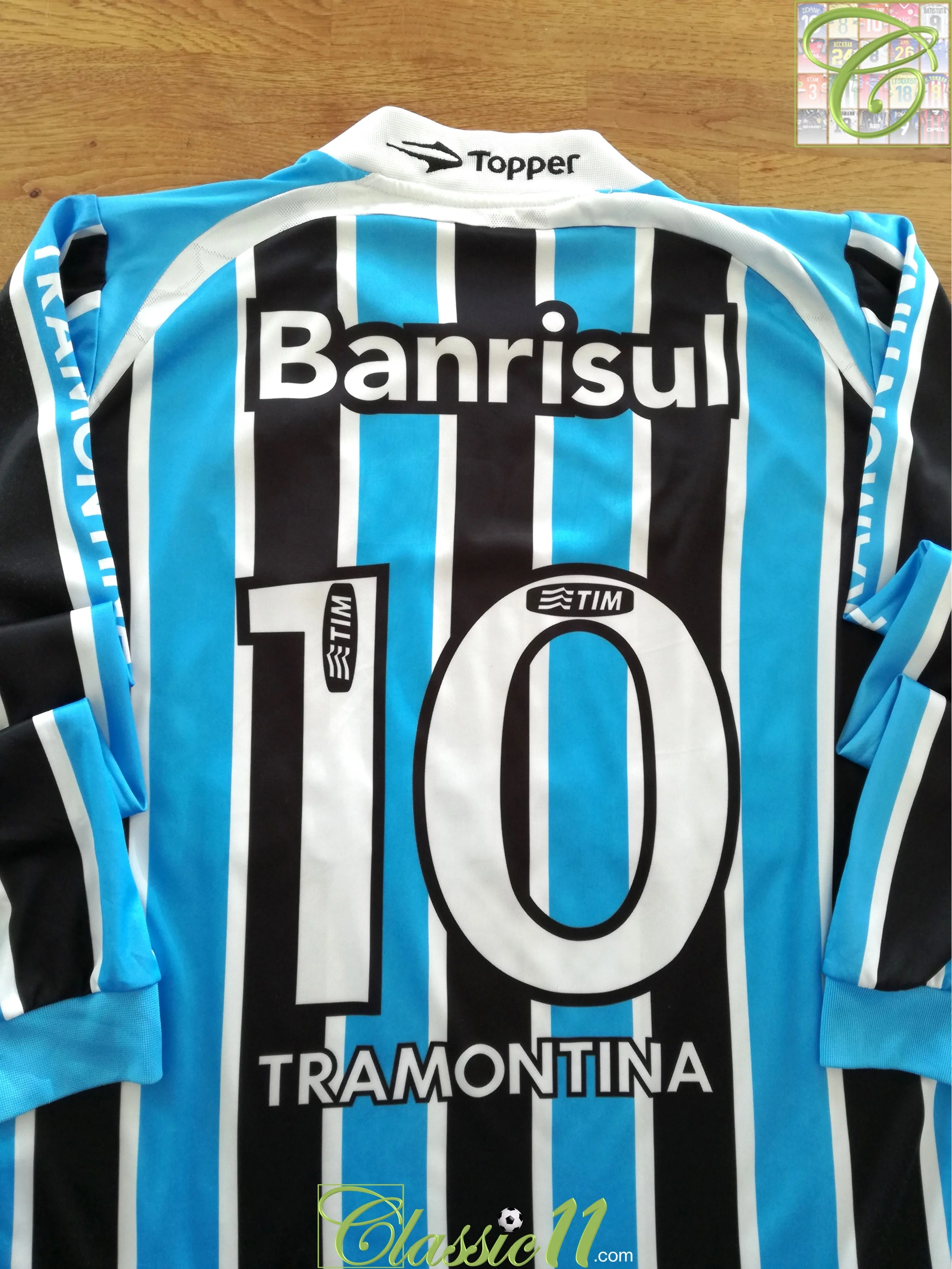 2011 Grêmio Home Football Shirt. #10 (M)
