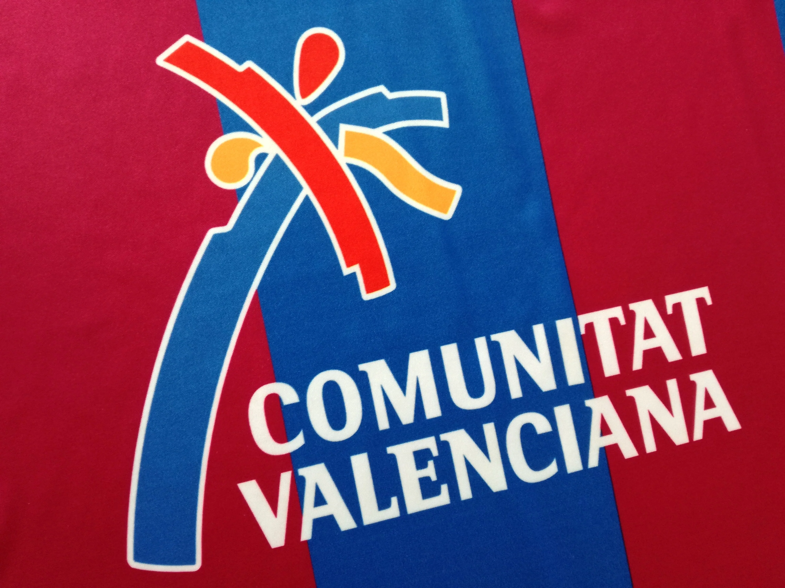 2011/12 Levante Home Football Shirt (S) - Image 6