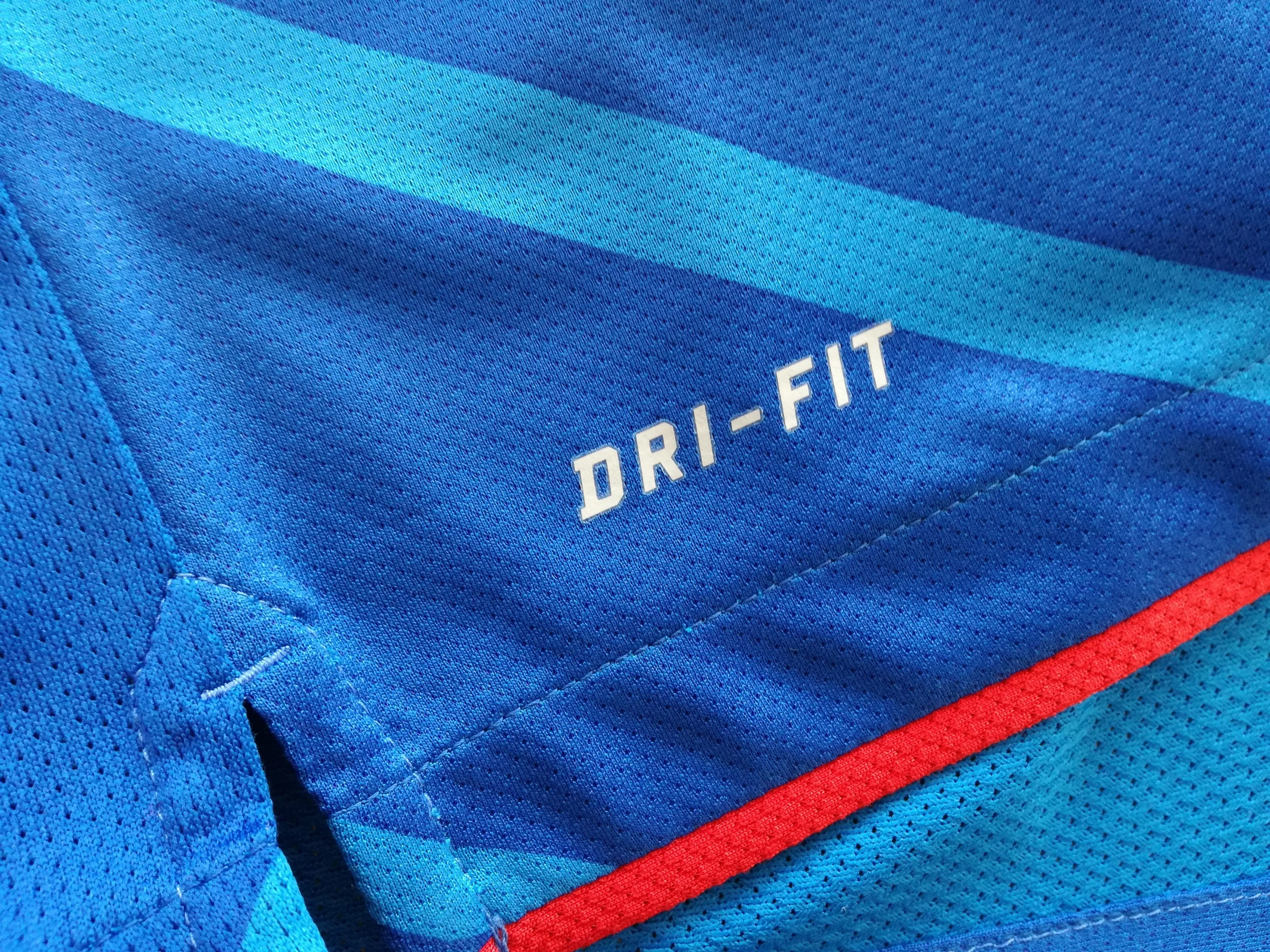 2011 Yokohama F. Marinos Home J. League Football Shirt (M) - Image 4