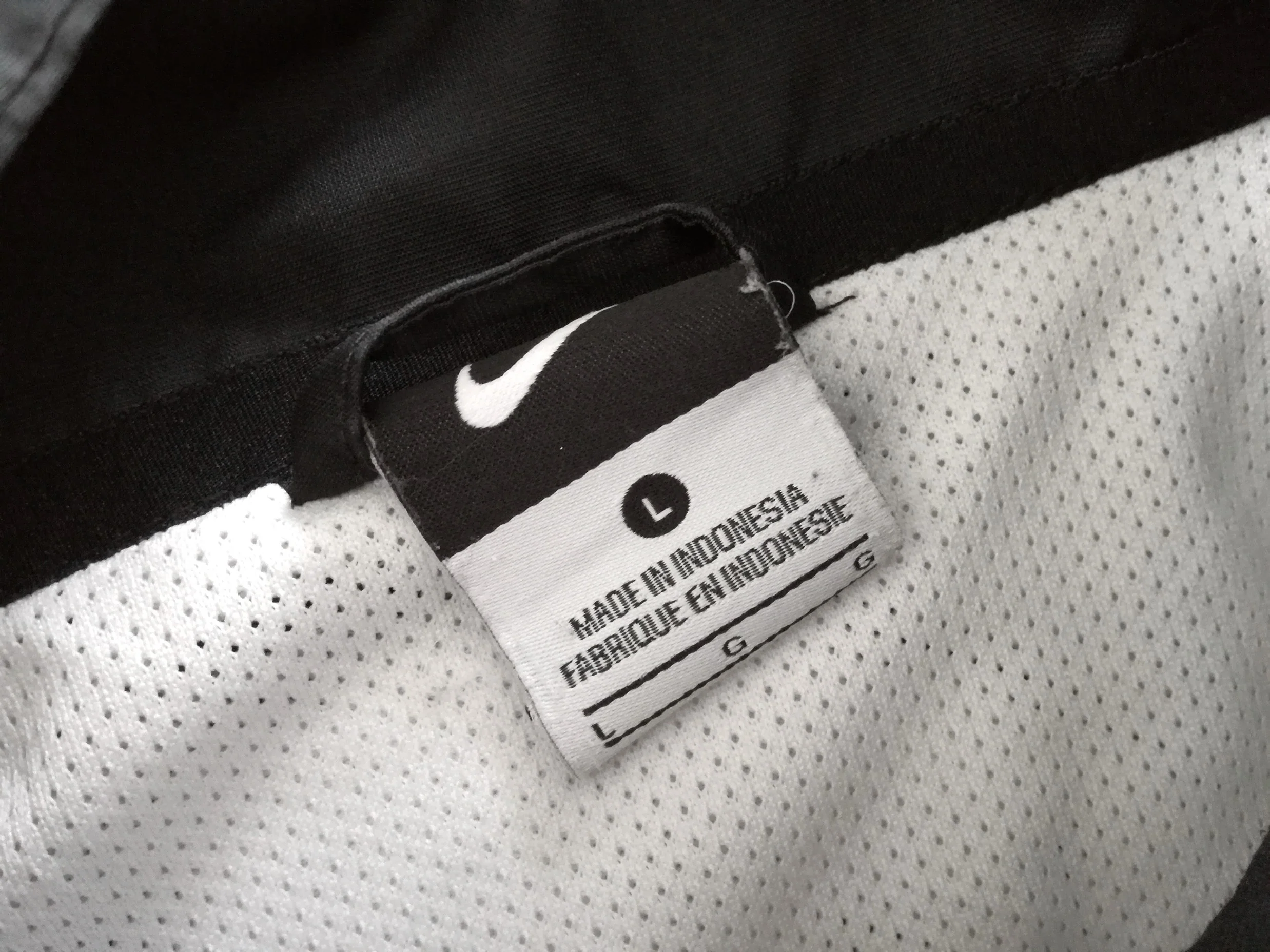 2012/13 Juventus Track Jacket (L) - Image 5