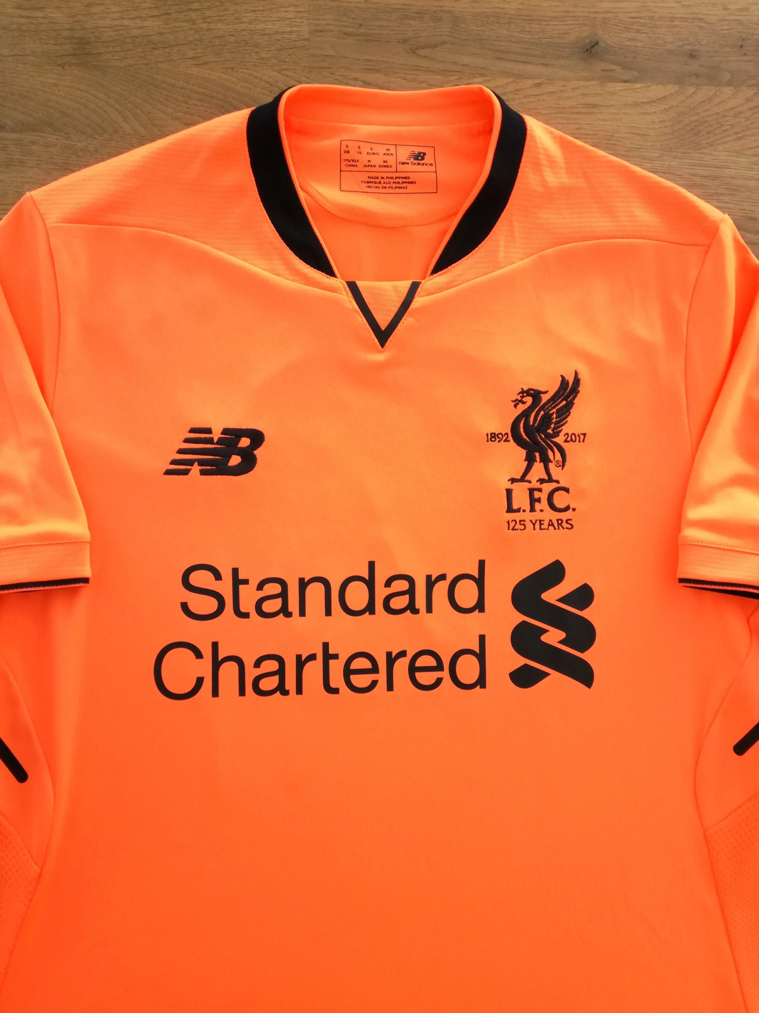 2017/18 Liverpool 3rd '125 Years' Premier League Football Shirt Henderson #14 (S) - Image 2