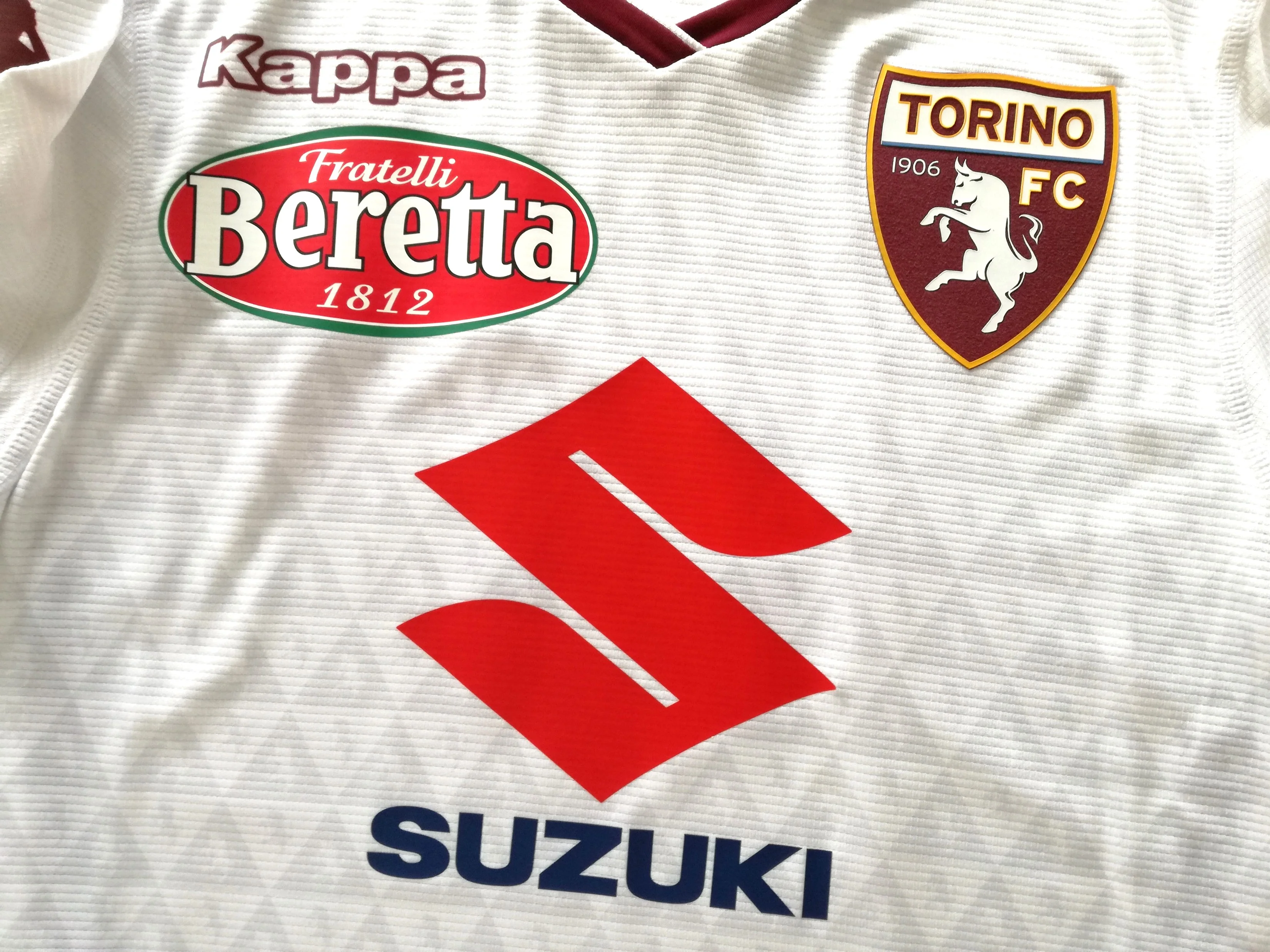 2018/19 Torino Away Football Shirt (M) - Image 3