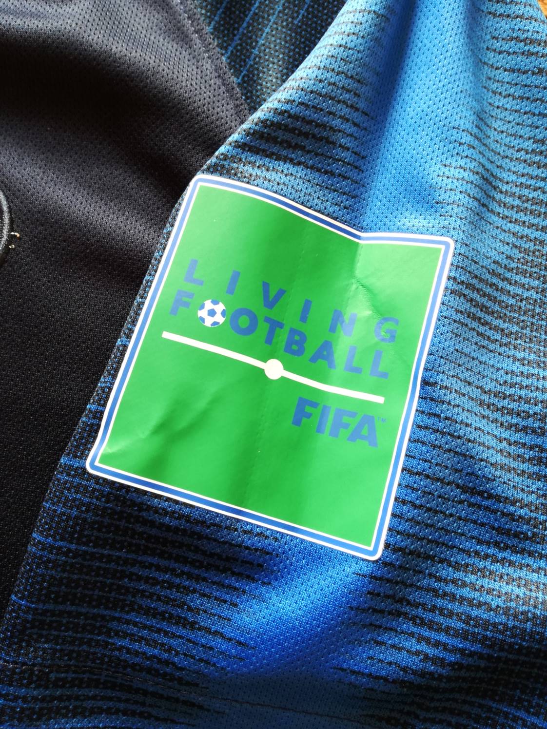 2018 France Home World Cup Football Shirt Lemar #8 (3XL) - Image 4
