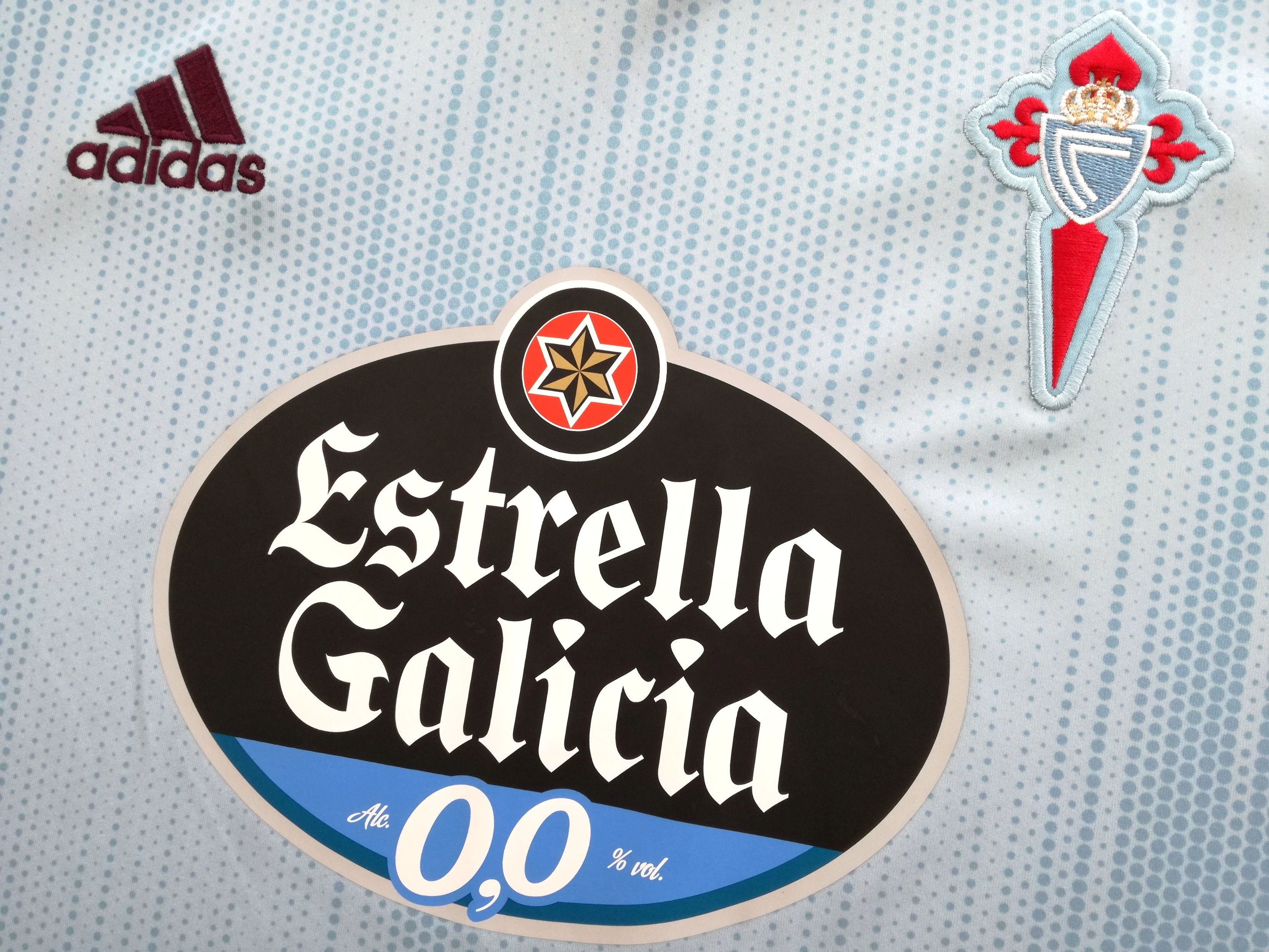 2019/20 Celta Vigo Home La Liga Football Shirt (L) - Image 6