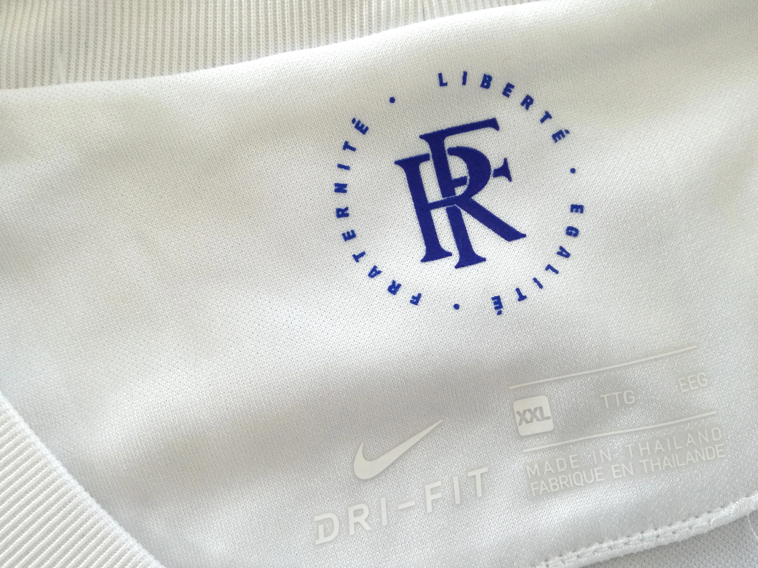 2020/21 France Away Football Shirt (XXL) - Image 2