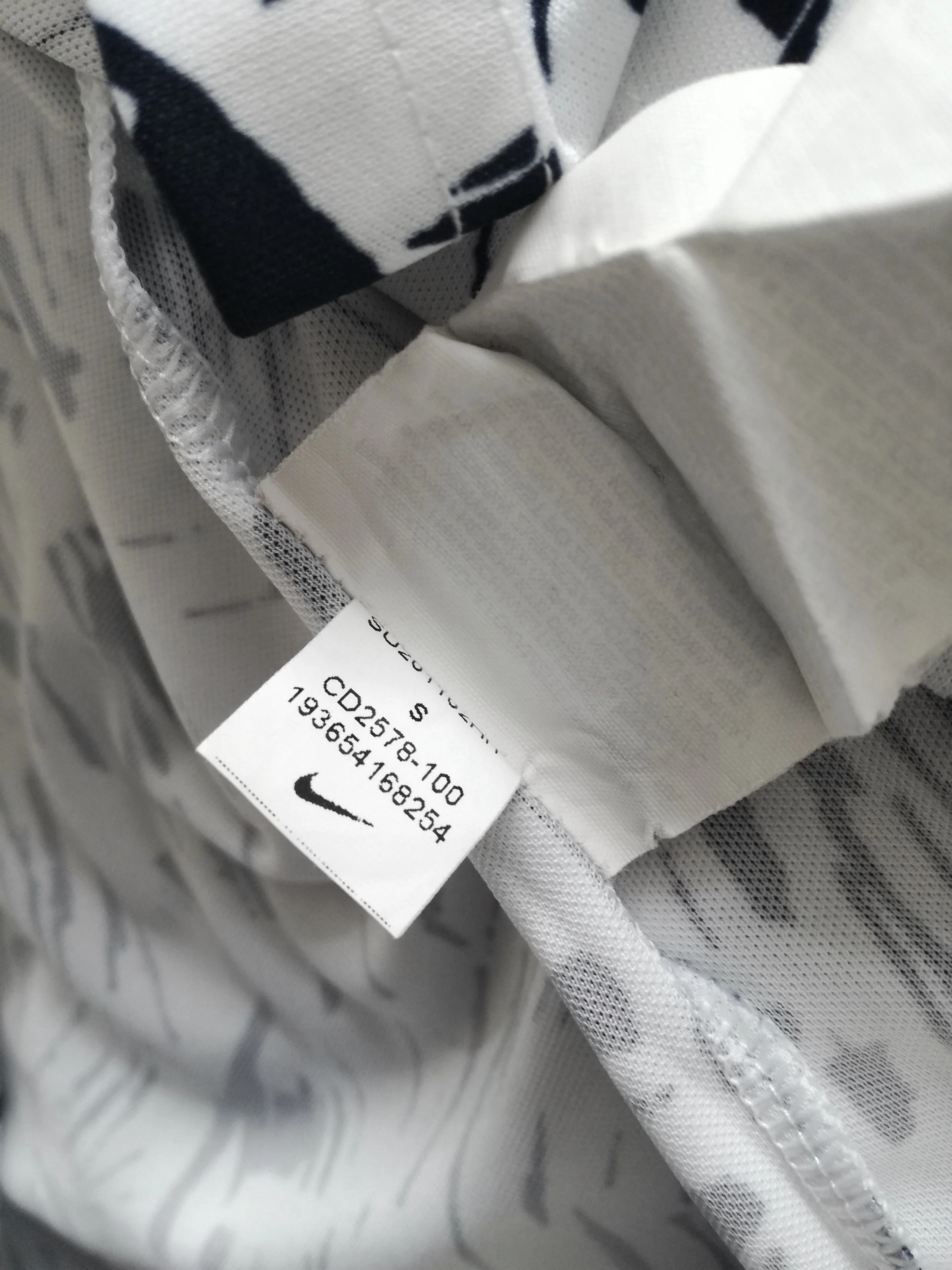 2020/21 France Pre-Match Training Shirt (S) - Image 6