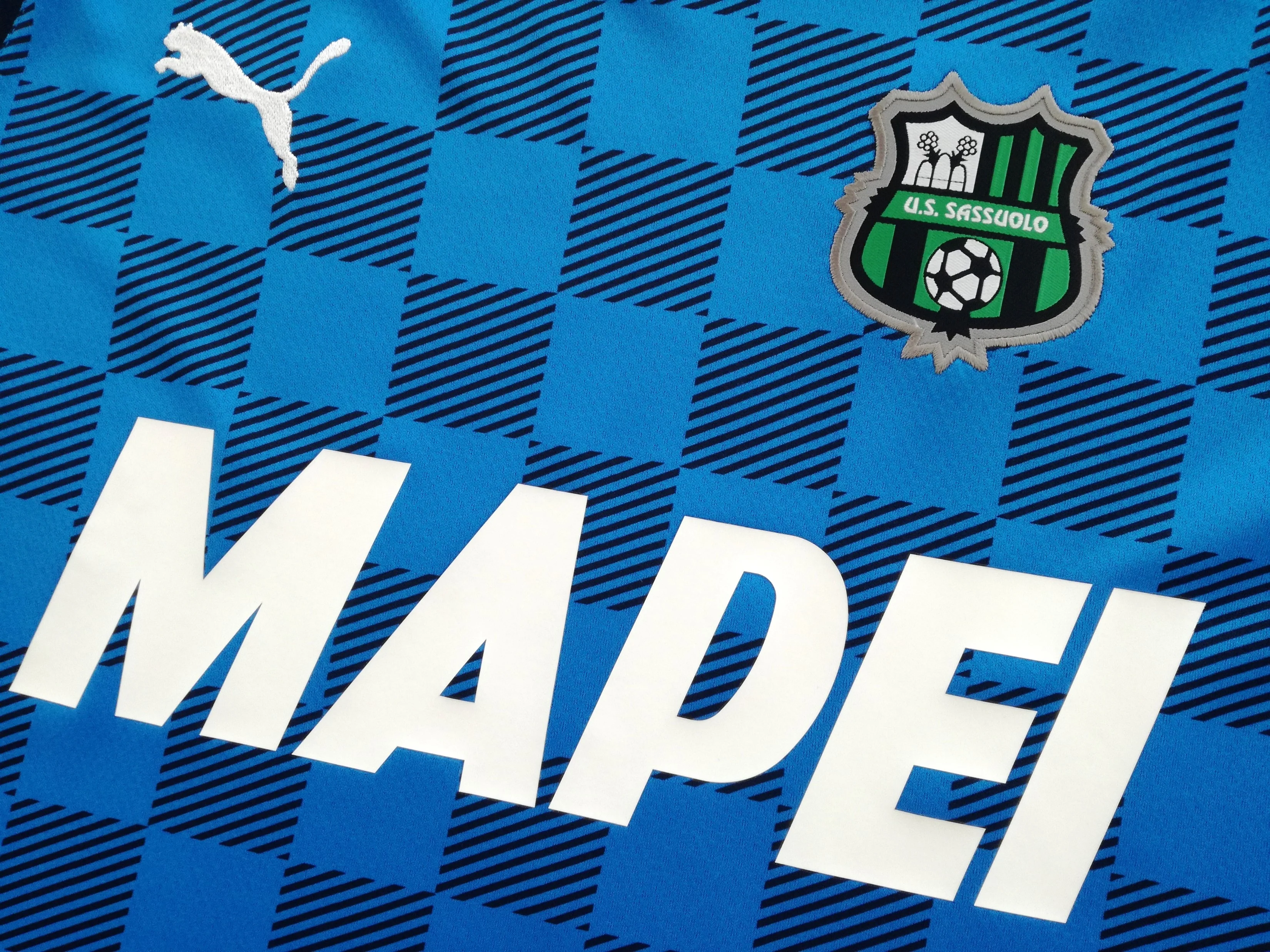 2021 Sassuolo 3rd Serie A Match Worn Football Shirt M. Lopez #8 (S) - Image 4