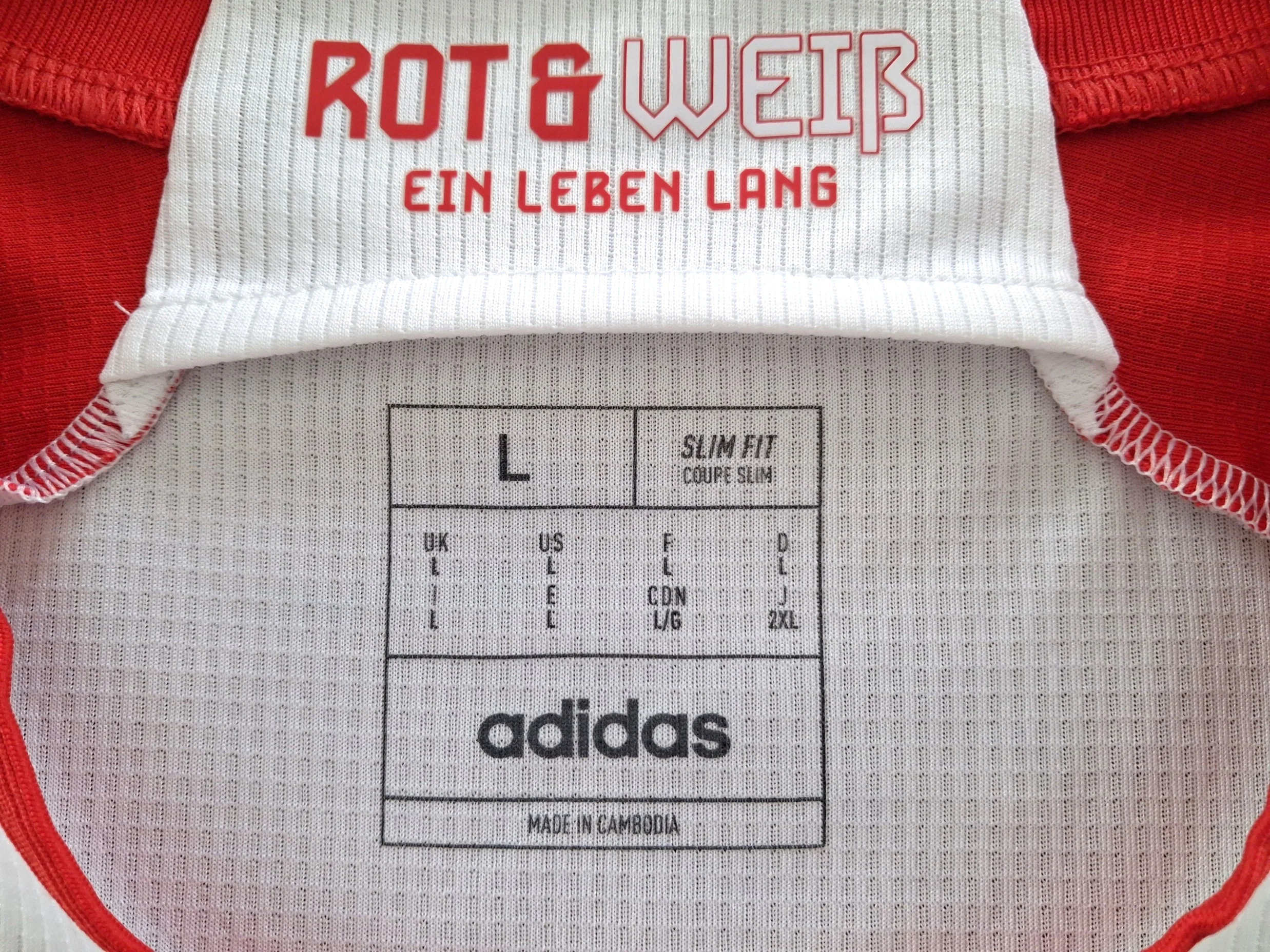 2023/24 Bayern Munich Home Football Shirt (L) - Image 2