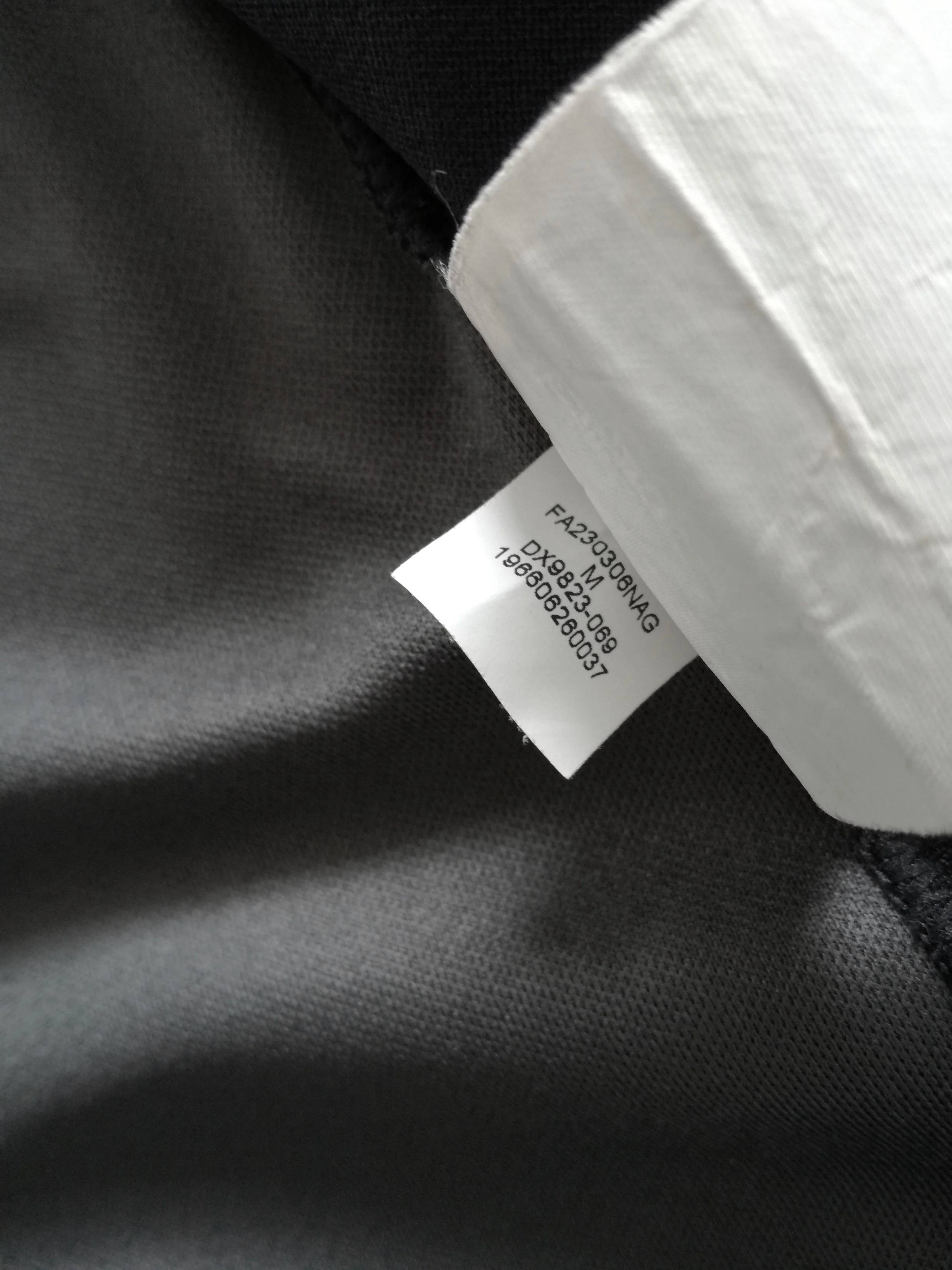 2023/24 PSG 3rd Football Shirt (M) - Image 6