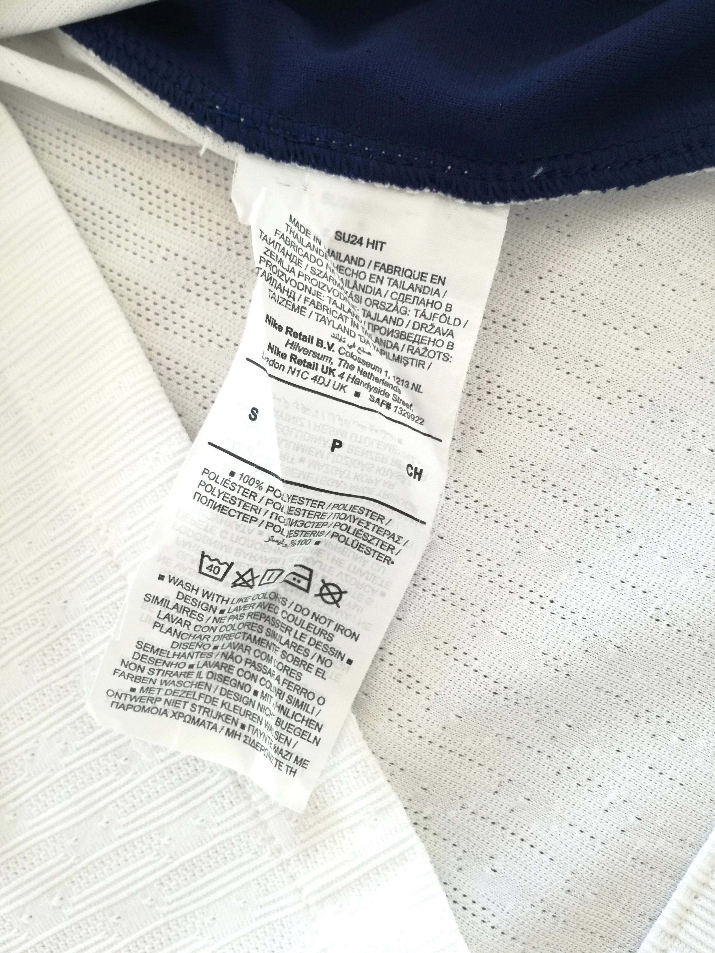 2024/25 England Home Dri-Fit ADV Football Shirt (S) - Image 4
